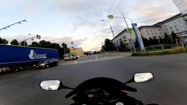 МОТО БУДНИ №1 / Заруба с Ягуаром / ПРОХВАТ ПО КАЗАНИ смотреть онлайн