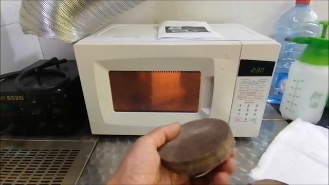 Плавлю серебро и золото в микроволновке! смотреть онлайн