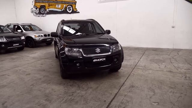 2005 Suzuki Grand Vitara смотреть онлайн