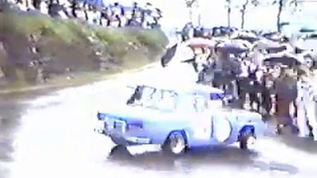 renault 8 смотреть онлайн