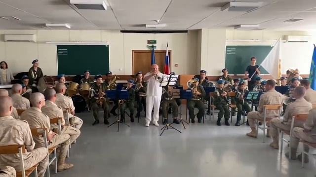 Композиция «Танго Осень» на дне ВДВ смотреть онлайн