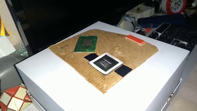 Установка видеочипа в MSI Modern 8 смотреть онлайн