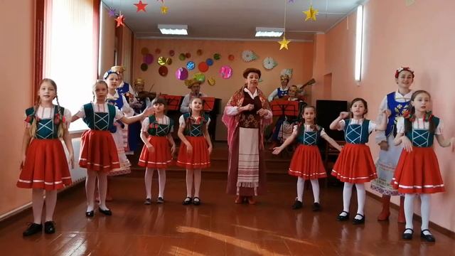 "Як пагнала бабуленька куранятак пасці..." Белорусская народная песня Росская ДШИ смотреть онлайн