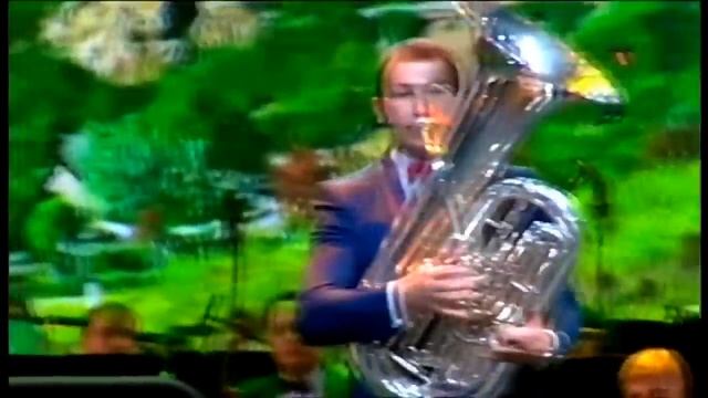 New Life Brass - А. Хачатурян "Танец с саблями" смотреть онлайн
