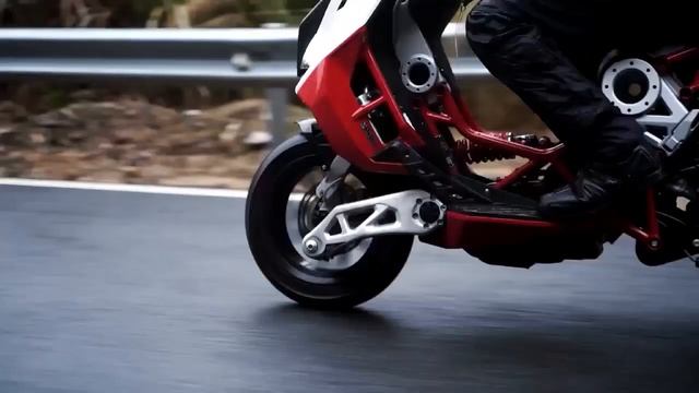 Italjet Dragster Vs NMAX смотреть онлайн