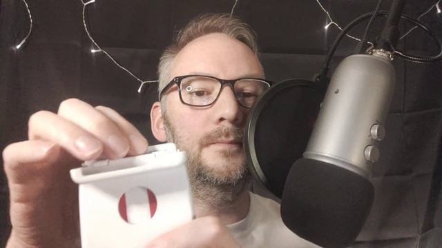 ASMR Flag Quiz [Hard Version] (All Whispered after the intro) смотреть онлайн