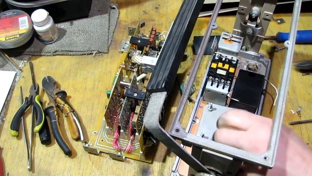 ИЗМЕРИТЕЛЬ ТОКА , ЦИФРОВОЙ Щ41160 .IZMERITEL' TOKA, TSIFROVOY SHCH41160 смотреть онлайн