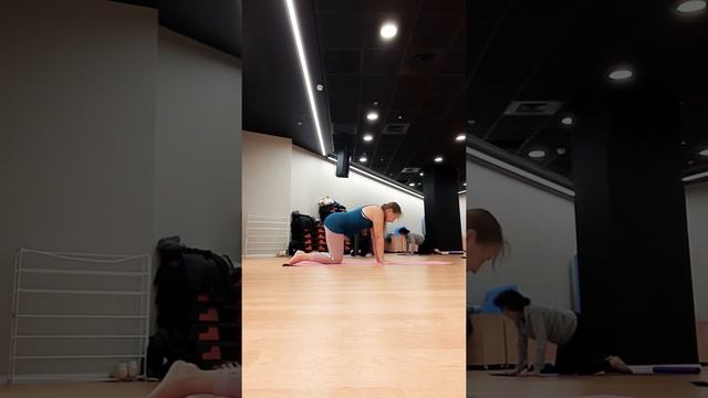 Yoga for Stretch & Balance-11 min// Йога на Растяжку, Устойчивость и Равновесие //ויניאסה יוגה שיעו смотреть онлайн