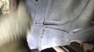 Ауди 100 С4 ремонт кузова. Как правильно обработать сварные швы. Виды кузовных герметиков. Часть 5.