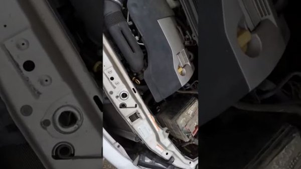 Subaru TRAVIQ / Субару Травик / Opel Zafira