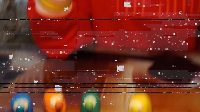 AMONG US HAPPY MEAL В РЕАЛЬНОЙ ЖИЗНИ НАЙДИ ПРЕДАТЕЛЯ!! * Амонг ас* смотреть онлайн