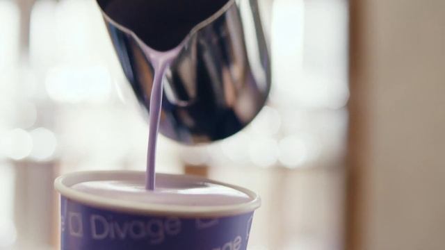 Divage Bold Impression "Говорить одним взглядом - легко!" . Новелла 1. смотреть онлайн