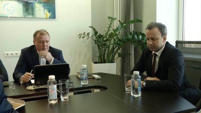 Что мешает крупным новосибирским предприятиям конкурировать на равных с китайскими производителями? смотреть онлайн