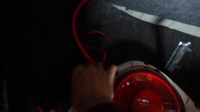 R34 SKYLINE GETS CUSTOM ORACLE TAIL LIGHTS смотреть онлайн