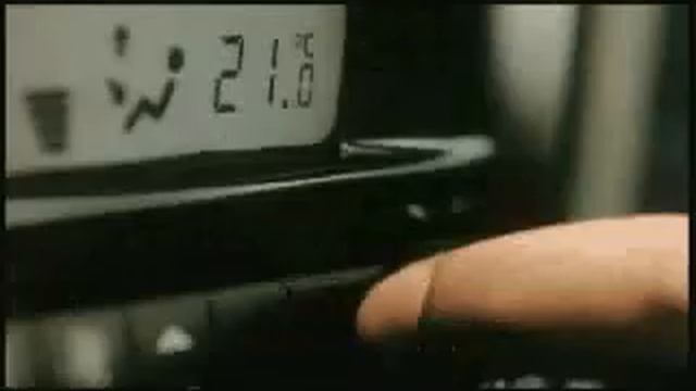 Renault Laguna - Play (2003, UK) смотреть онлайн