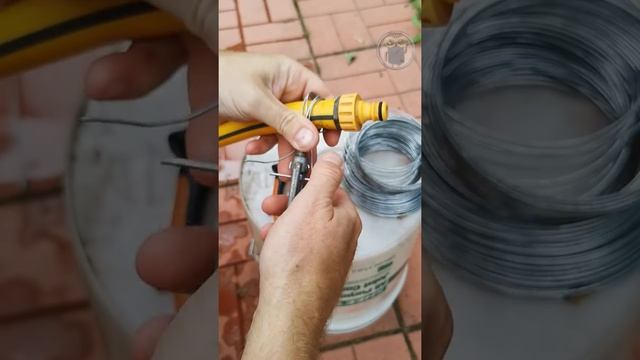 Работаю хомутателем. С таким хомутом шланг точно не сорвёт #Shorts смотреть онлайн