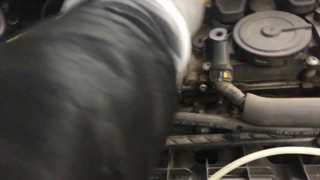 Делаем ТО - 4 на автомобиле Skoda Octavia a5 FL. смотреть онлайн