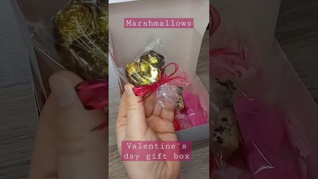 Marshmallows for this Valentine's day. ❤️ #marshmallow #yummy #marshmallows #valentinesday смотреть онлайн