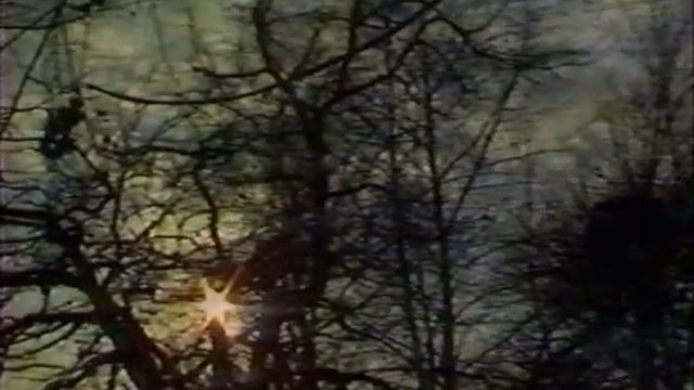 Жан Татлян. The Bridge of Love (Мост Любви), 1991 смотреть онлайн