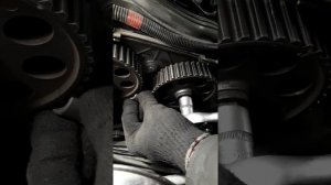 Как легко открутить звездочки распредвалов на 16кл