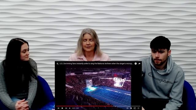 British Family React | US Swimming Fans Sing National Anthem смотреть онлайн