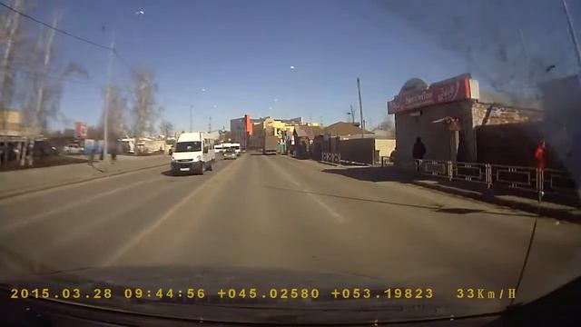 Кусок льда в лобовое стекло Соренты смотреть онлайн