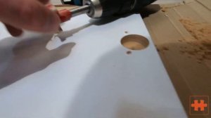 Фрезеровка фасадов под петли.