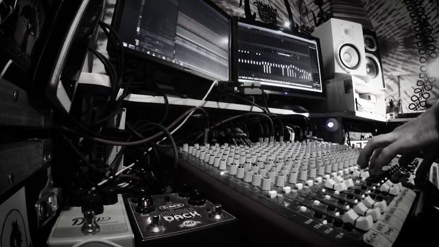 DUB MIX - Unisson Studio WANTED DUB смотреть онлайн