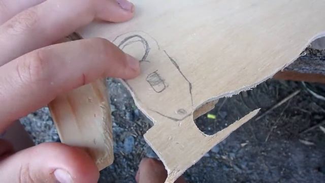 КАК СДЕЛАТЬ ШТЫК НОЖ ИЗ ФАНЕРЫ смотреть онлайн