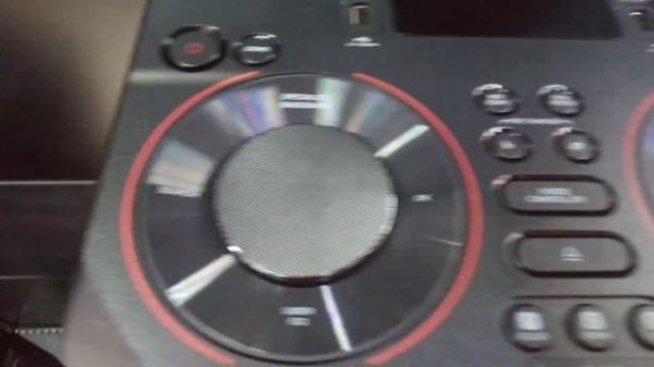 the audio 1,1 m high. LG ON 88 BLACK, 4.1 DYNAMIC SYSTEM