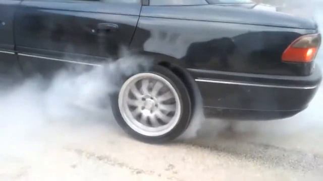 Opel Omega B 2.0 AUTOMATIC смотреть онлайн