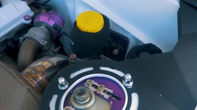 ? 20,000 USD Modificaciones Motor Toyota AE86 • Trueno Initial D смотреть онлайн