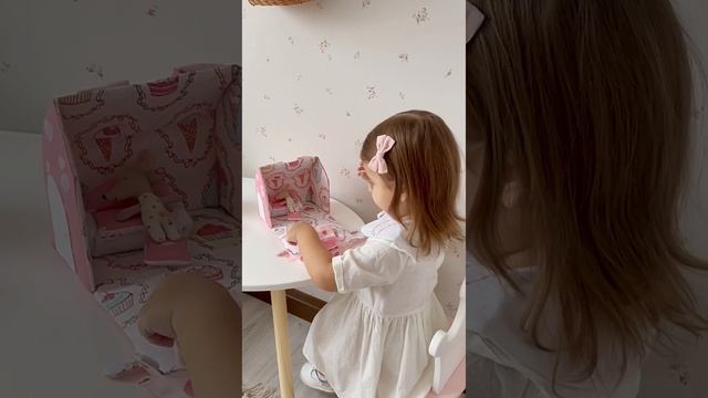 Розовый текстильный кукольный домик сумочка для девочки смотреть онлайн