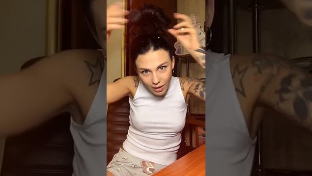 Лиана Малиновская - ОБЪМНЫЙ ПУЧОК/НЕБРЕЖНЫЙ ПУЧОК/КАК СДЕЛАТЬ ПУЧОК? смотреть онлайн