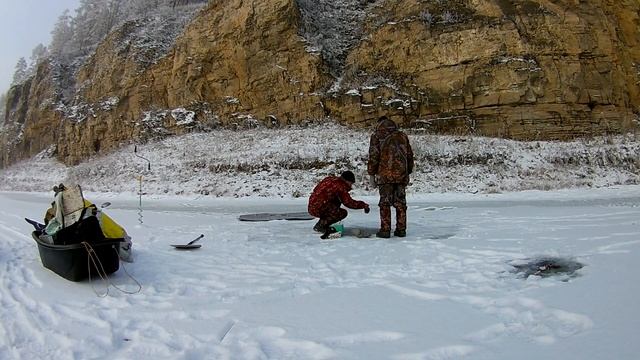 За ельцом на р.Белая!!! смотреть онлайн