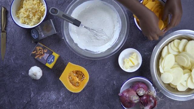 Wood Kitchen | Potato & Butternut Bake смотреть онлайн