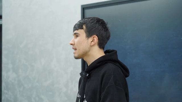 Dasturchilar orasidagi trenddagi mavzu: ChatGPT смотреть онлайн
