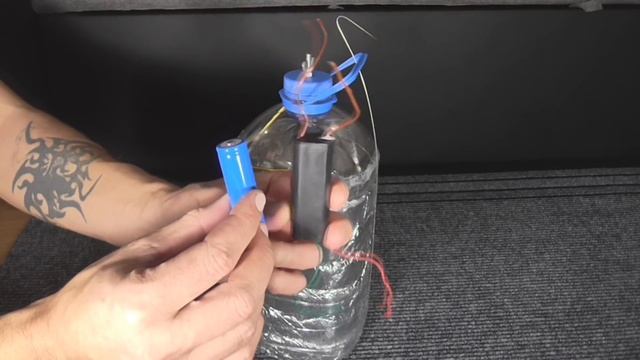 Электрическая Пластиковая Бутылка смотреть онлайн