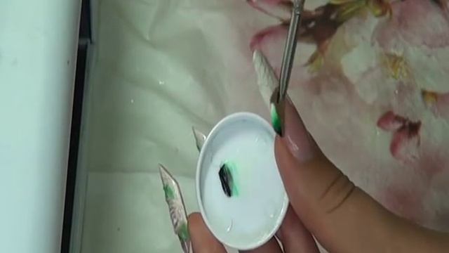 Дизайн ногтей гель лаками - текстура камня. смотреть онлайн