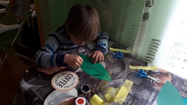 Аппликация "Гусеница", #весенниеподелки смотреть онлайн