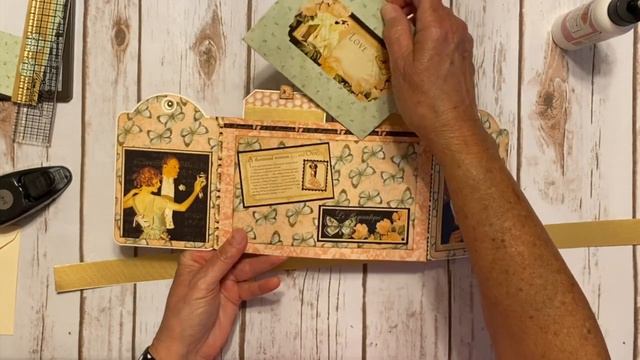Gatefold Card Leveled Up by Ginger Ropp for Graphic 45 смотреть онлайн