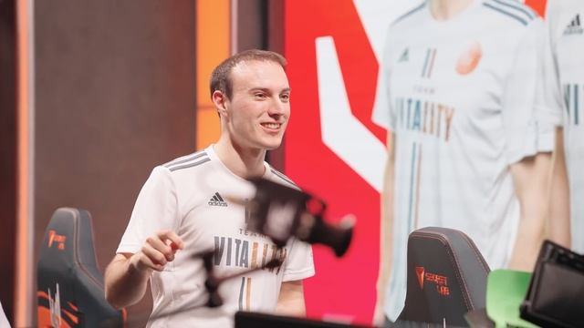 How Vitality made it to the LEC playoffs : The hard way or the Highway ? смотреть онлайн
