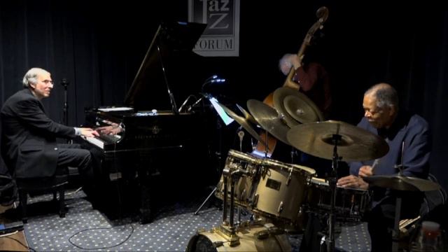 Klee's Blues смотреть онлайн