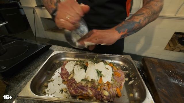 БУЖЕНИНА из свинины в духовке | ТАКУЮ БУЖЕНИНУ ВЫ ЕЩЕ НЕ ЕЛИ | Рецепт от шеф-повара Виктора Белей смотреть онлайн