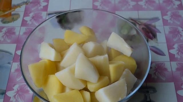 ЗАПЕЧЕННЫЕ КАРТОФЕЛЬНЫЕ ДОЛЬКИ // ВКУСНО// смотреть онлайн