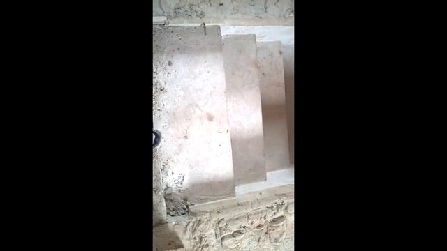 Монолитная лестница между двумя стен со 2 на 3 этаж смотреть онлайн