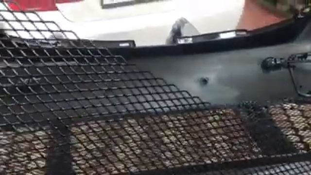 Nissan Murano сетка радиатора сохранит от загрязнений радиаторные соты и от пробоя защитит смотреть онлайн