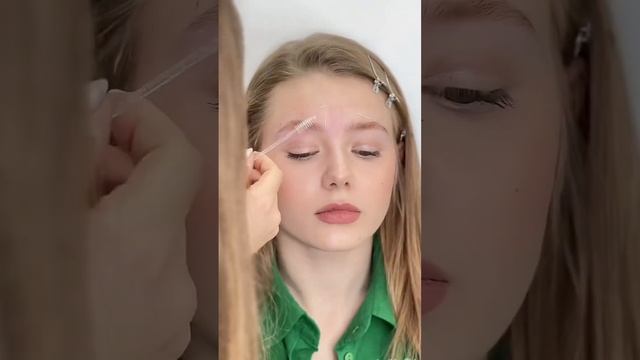 Лёгкое осветление дилютером BrowXenna® ?