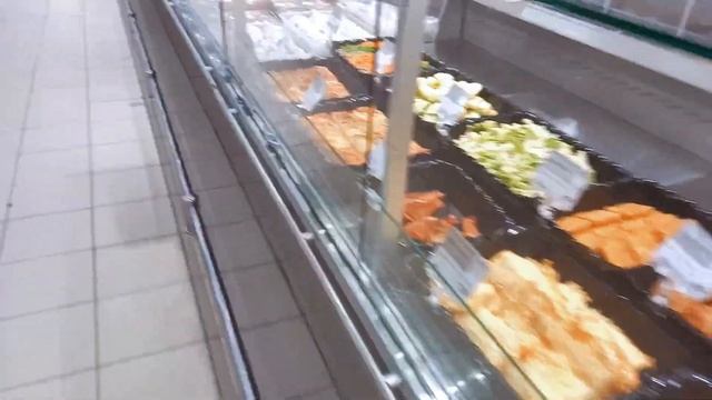 Супермаркет в России. муляжи вместо продуктов и пустые полки..Короче жрать нечего? смотреть онлайн