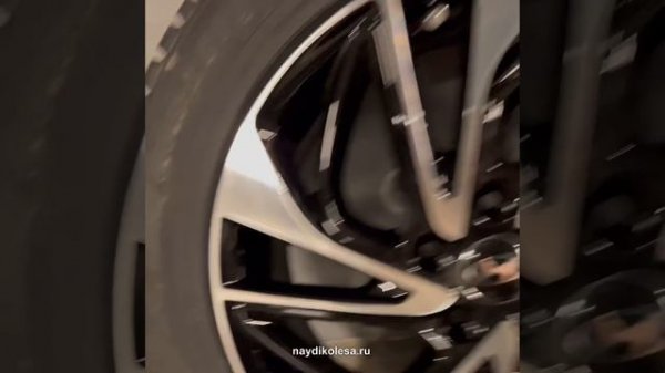 Зимние шипованные колеса R18 для Хёндай Киа Мазда  Шины Кордиант Сноу Кросс 2 235 55 18